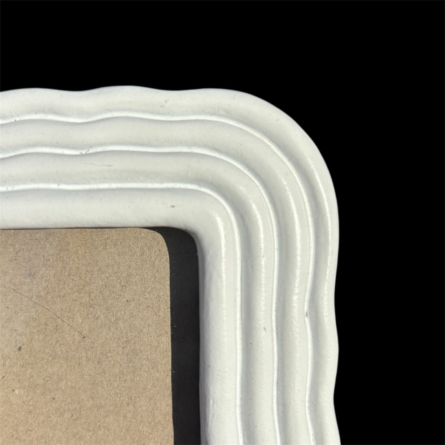 Wavy White- 2x6 Photo Booth Frame